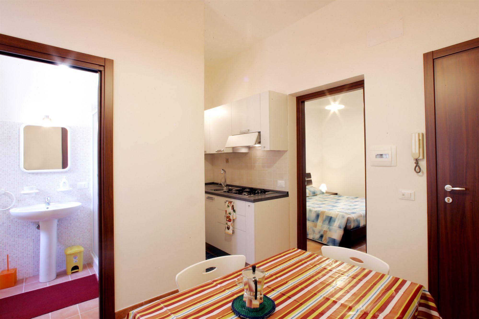 Appartement Mansarda Con Terrazzo à Trapani Extérieur photo