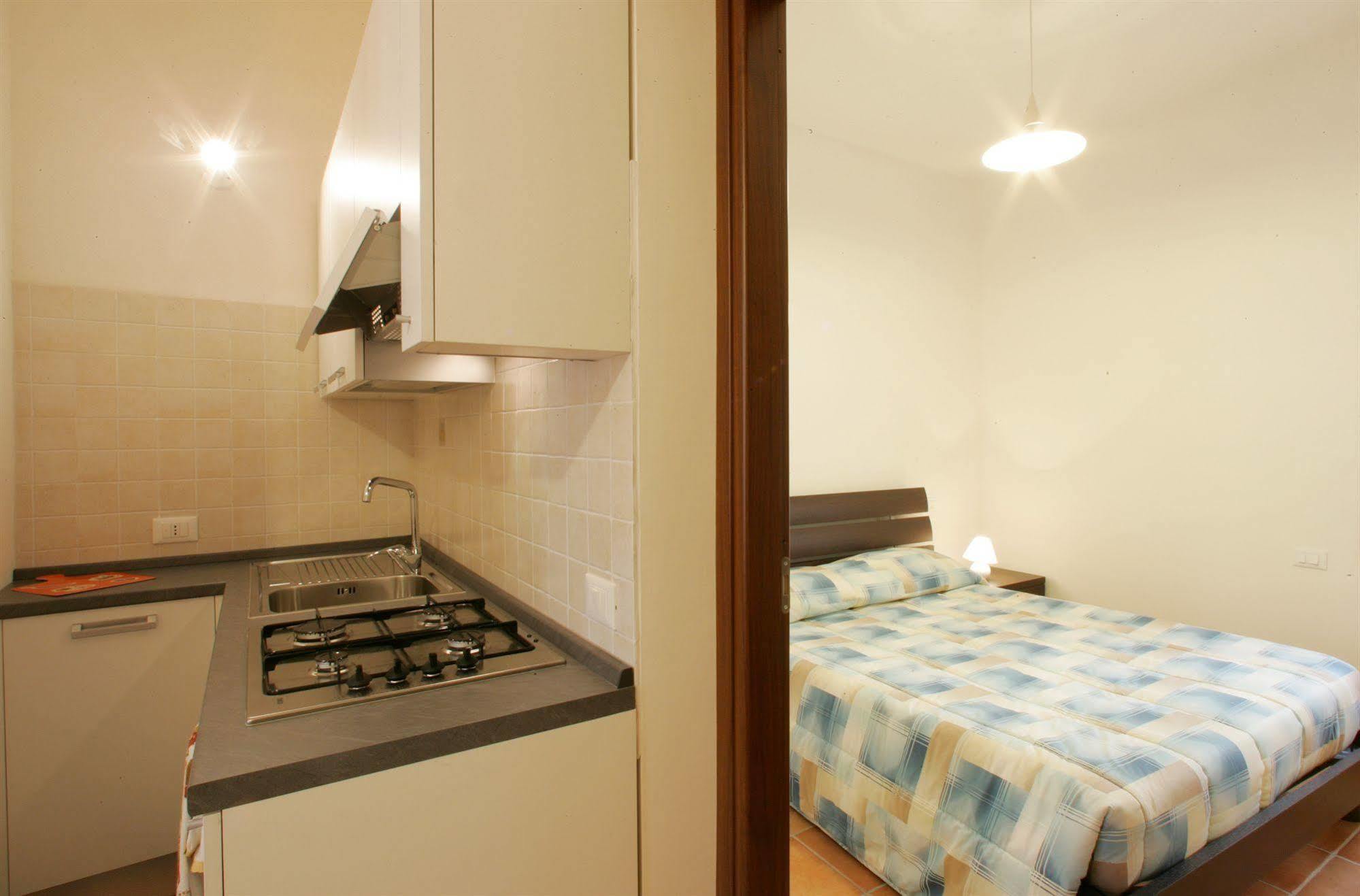 Appartement Mansarda Con Terrazzo à Trapani Extérieur photo